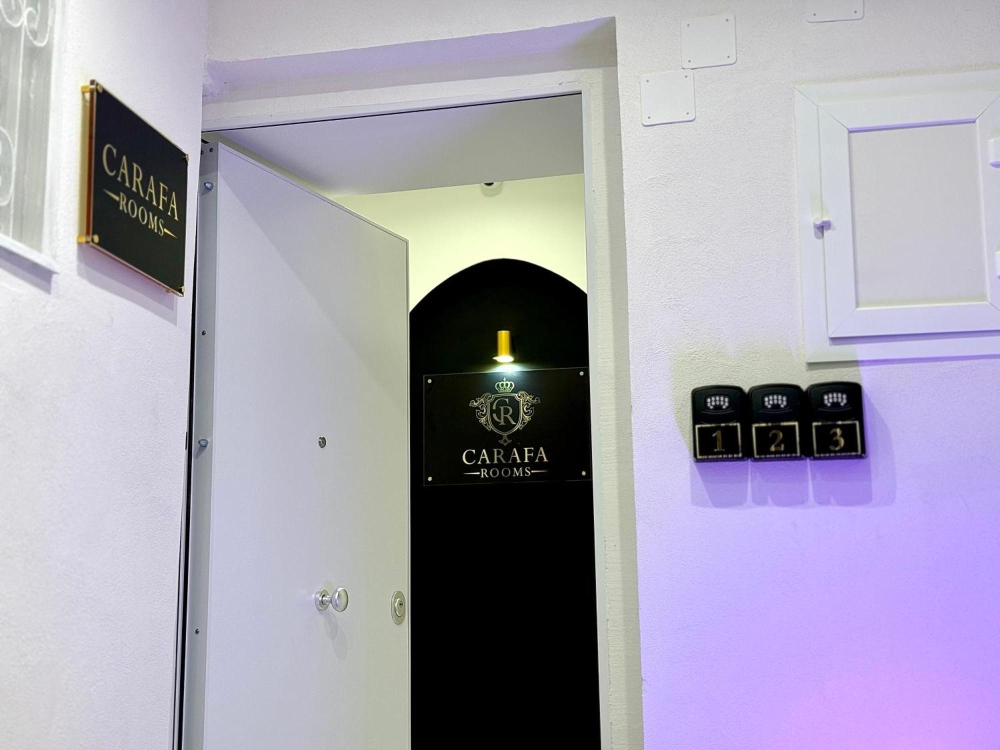 Carafa Rooms Napels Buitenkant foto